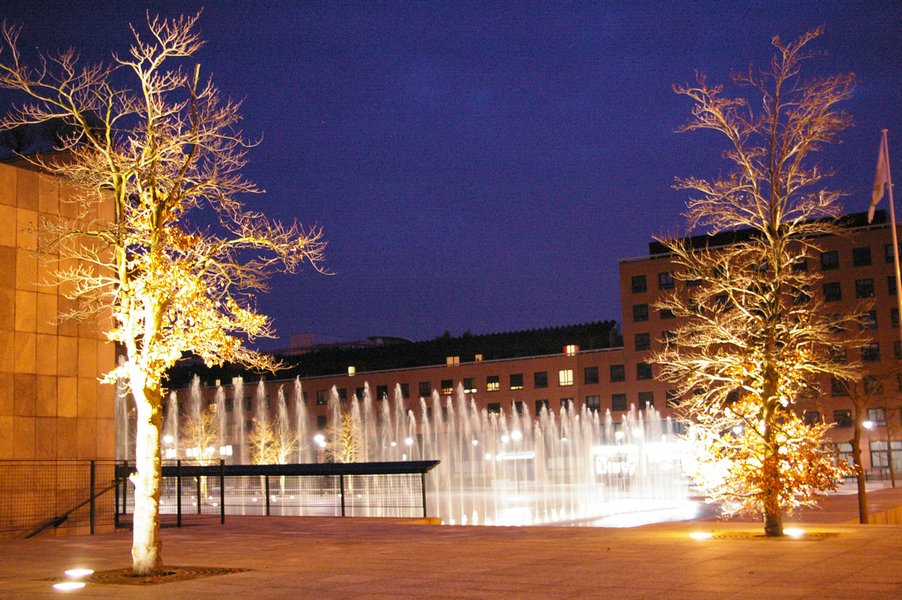 La place des droits de l homme et du citoyen de Nuit: La Place des Droits de l Homme et du Citoyen 031